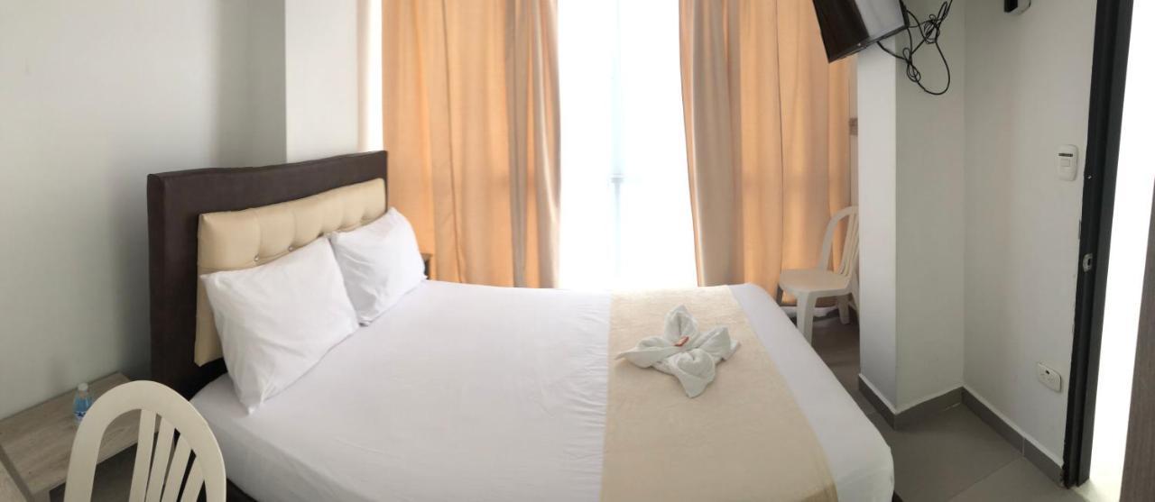 Hotel Pradera Plaza Dosquebradas Esterno foto